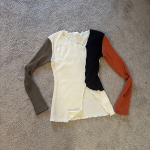 SOURCE UNKNOWN long sleeve sweater